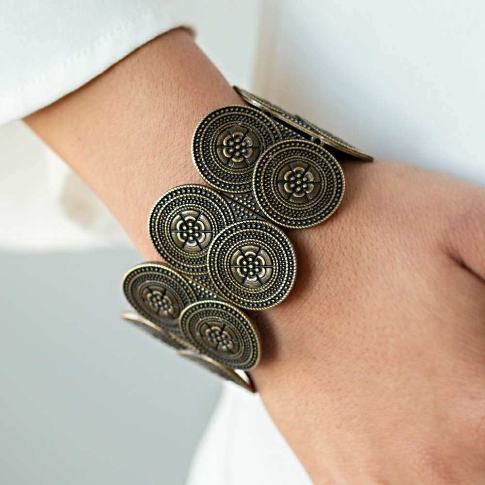 Jewelry@paparazziaccessories.com/193786